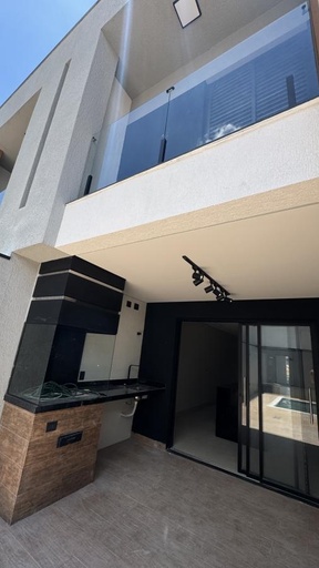 Casa de 3 quartos, no bairro Vila Talarico, em São Paulo | Eu Corretor