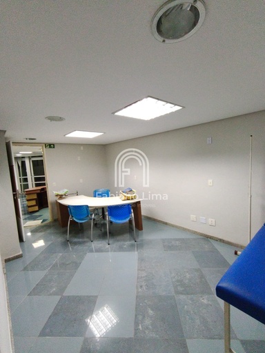 Sala Comercial de 161m² no bairro Centro, em Nova Friburgo | Eu Corretor