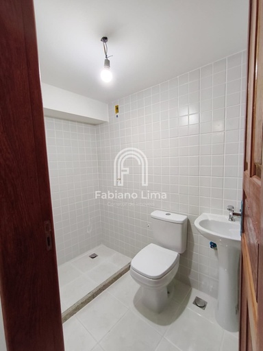 Sala Comercial de 161m² no bairro Centro, em Nova Friburgo | Eu Corretor