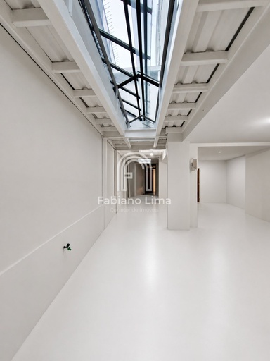 Sala Comercial de 161m² no bairro Centro, em Nova Friburgo | Eu Corretor