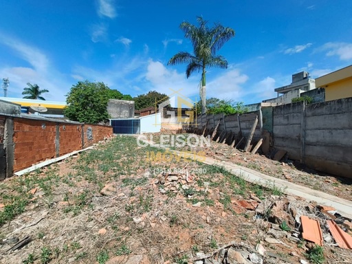Lote/Terreno de 250m² no bairro Penha, em Passos | Eu Corretor