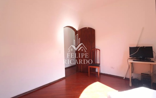 Casa de 4 quartos, 260m² no bairro Jardim Santo André, em Santo André | Eu Corretor