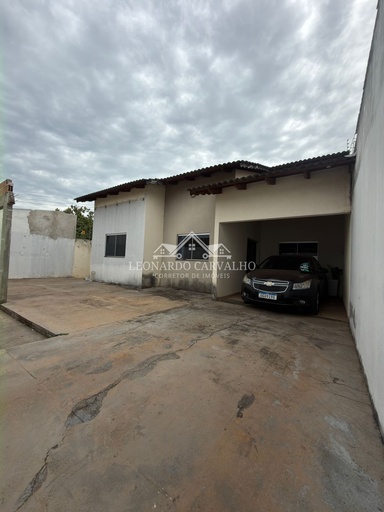 Casa de 3 quartos, no bairro serrinha, em Caldas Novas | Eu Corretor