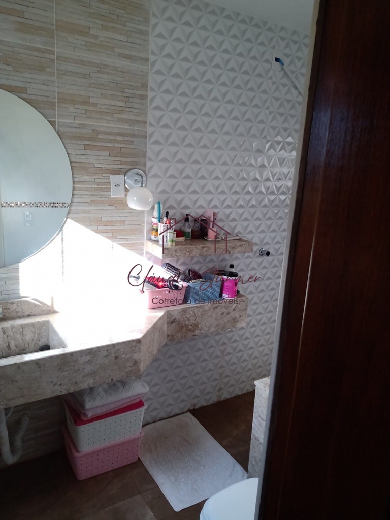 image_re_6658460.jpg
