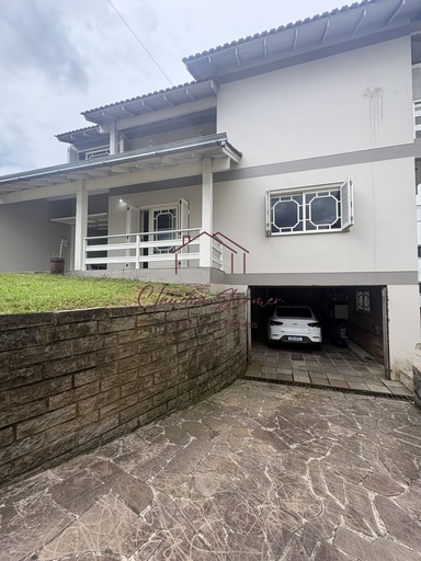 Casa de 4 quartos, 271m² no bairro Centro, em Bom Princípio | Eu Corretor