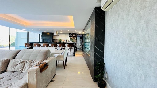 Casa de 4 quartos, 285m² no bairro Trindade, em Florianópolis | Eu Corretor