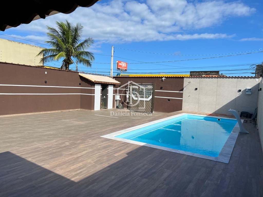 99a1bd0b-77b3-4b27-a88c-e935d5fb0d64.jpg