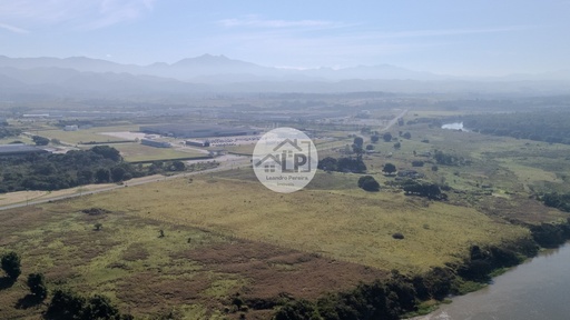 Lote/Terreno de 77000m² no bairro CENTRO, em Itatiaia | Eu Corretor