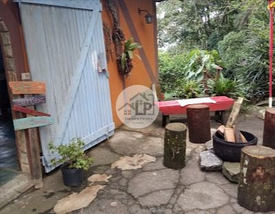 Hotel / Pousada / Chalé de 9 quartos, no bairro Parque São Vicente, em Petrópolis | Eu Corretor