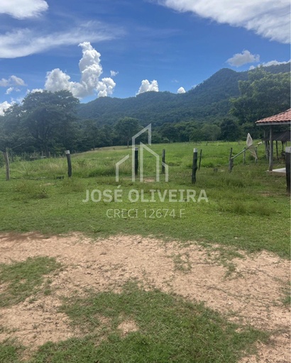 Fazenda/Sítios/Chácaras de 28m² no bairro Nova caceres , em Cáceres | Eu Corretor