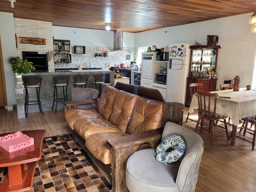 Casa de 4 quartos, 200m² no bairro Olarias, em Ponta Grossa | Eu Corretor