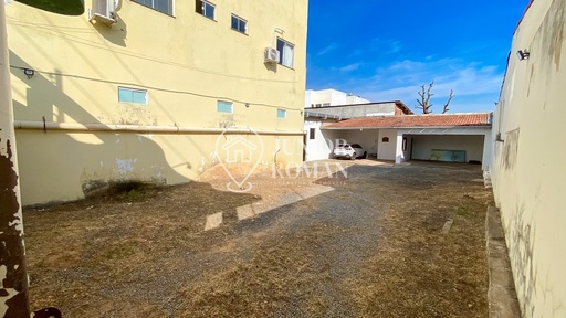 Galpão / Depósito / Armazém de 260m² no bairro Centro, em Barreiras | Eu Corretor