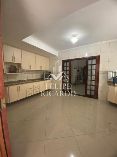 Casa de 4 quartos, 256m² no bairro Nova Petrópolis, em São Bernardo do Campo | Eu Corretor