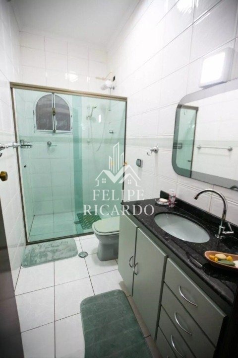 37dfd1de7e419ddd895cb35e_cleanup.jpg