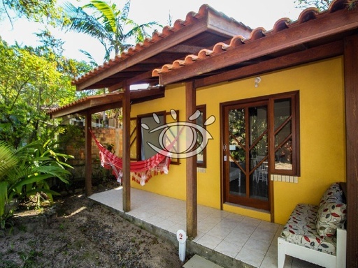 Hotel / Pousada / Chalé de 3 quartos, no bairro Praia do Rosa, em Imbituba | Eu Corretor