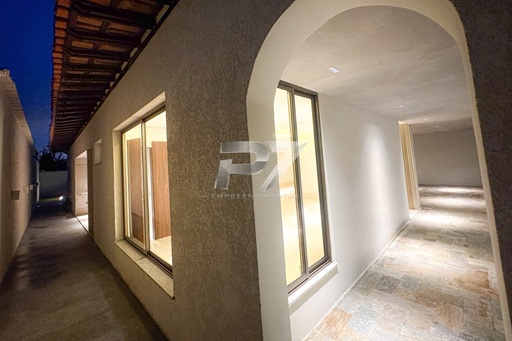 Casa de 4 quartos, 245m² no bairro Guarujá, em Betim | Eu Corretor