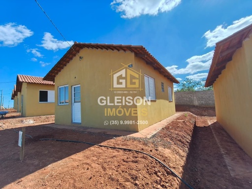 Casa de 2 quartos, 48m² no bairro Bairro Aroeiras 2, em Passos | Eu Corretor