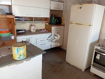 94fde253-fc67-4eb9-9a38-9f79d71c88ef.jpg