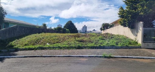 Lote/Terreno de 450m² no bairro Bosque, em Curitibanos | Eu Corretor