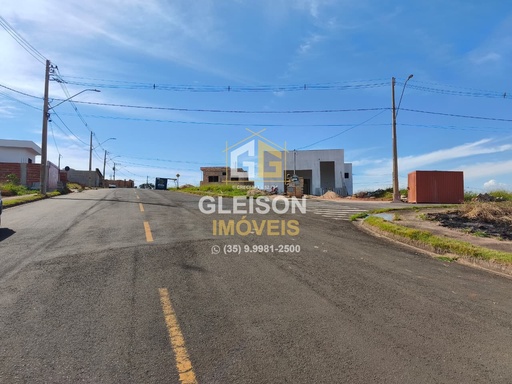 Lote/Terreno de 250m² no bairro  Parque Alvorada , em Passos | Eu Corretor