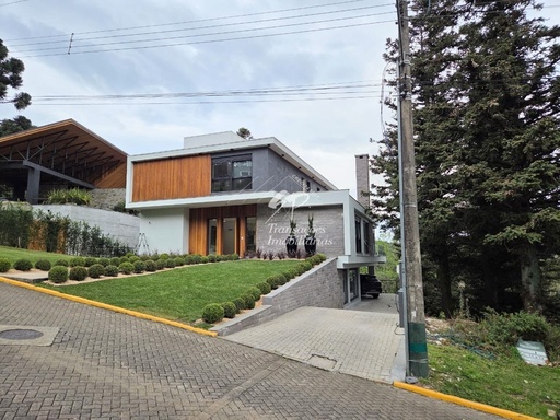 Casa de 5 quartos, no bairro Vila Suica, em Gramado | Eu Corretor