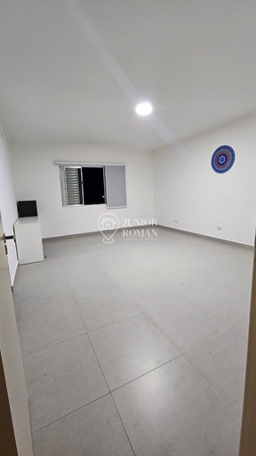 Sala Comercial de 25m² no bairro Santana, em Ribeirão Pires | Eu Corretor