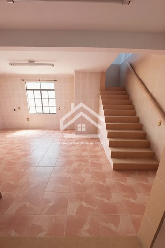 Casa de 5 quartos, 332m² no bairro Centro, em Serra Negra | Eu Corretor