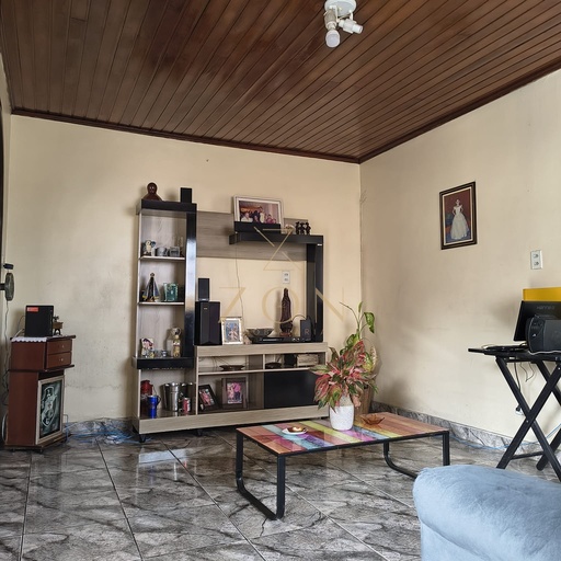 Casa de 3 quartos, no bairro Parque Dez de Novembro, em Manaus | Eu Corretor