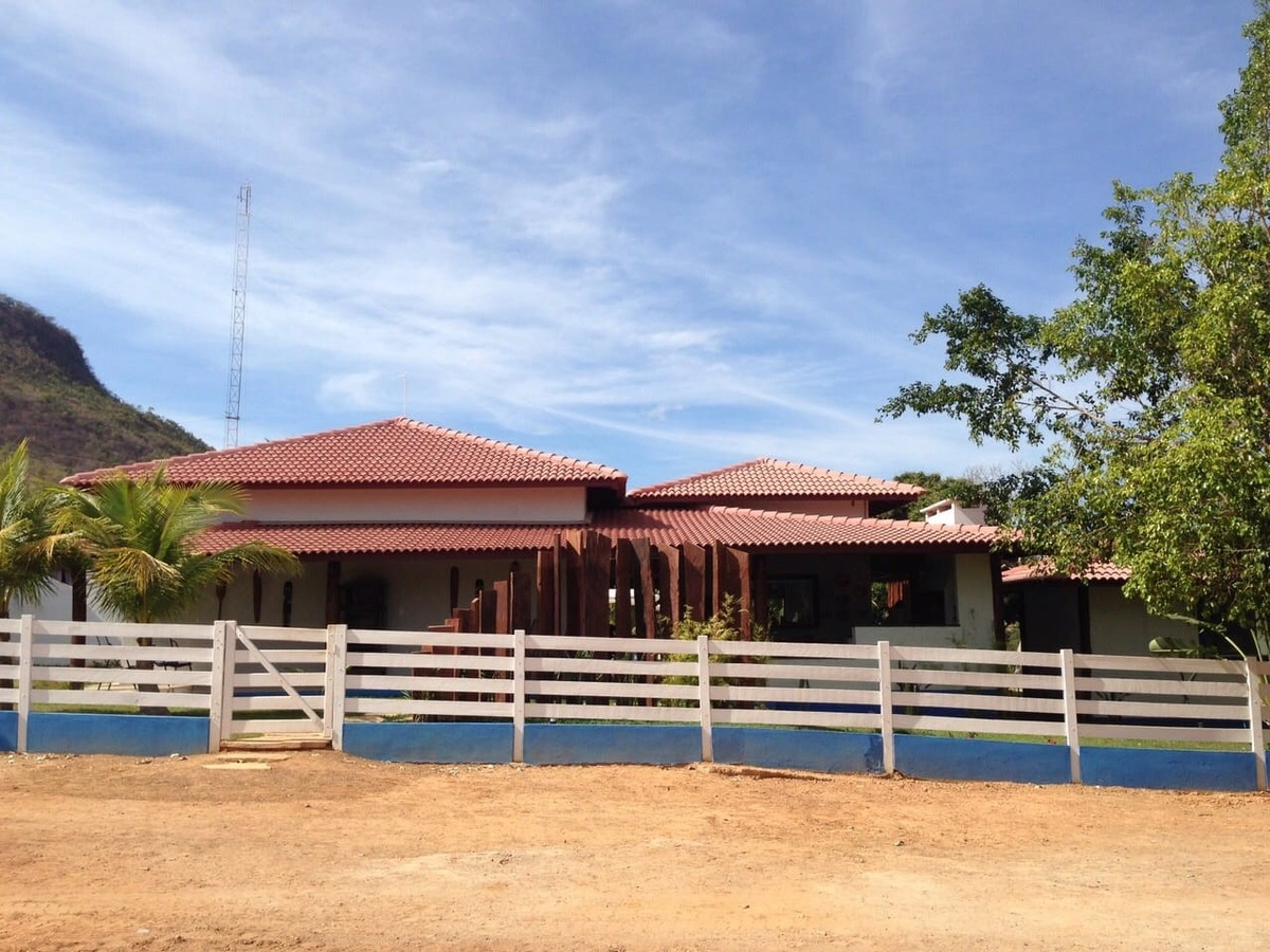 image_re_6765506.jpg