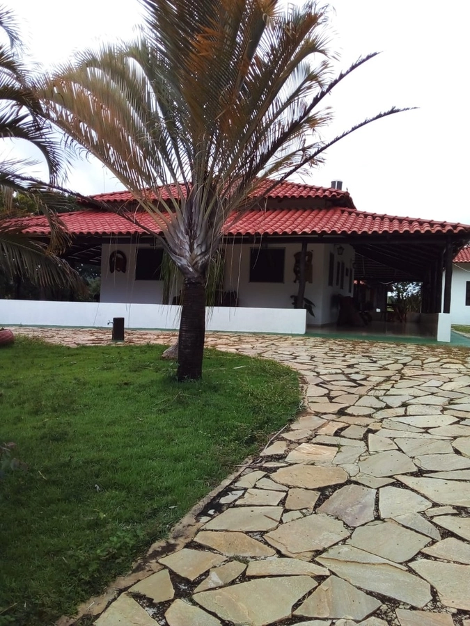 Fazenda/Sítios/Chácaras de 7163200m² no bairro Padre Bernardo, em Padre Bernardo | Eu Corretor