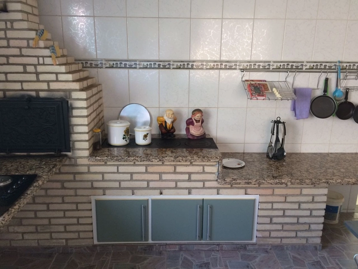 image_re_6767870.jpg