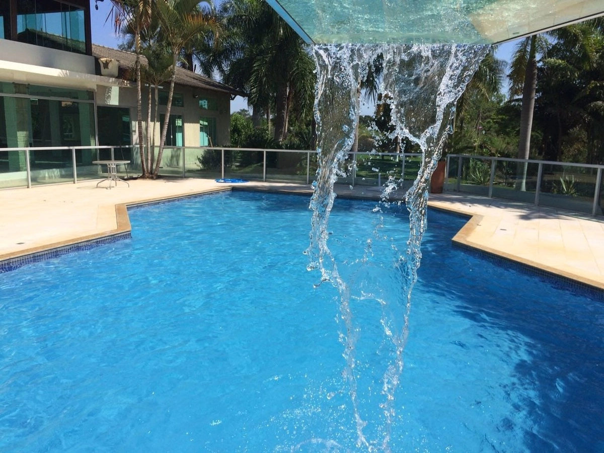 image_re_6767877.jpg