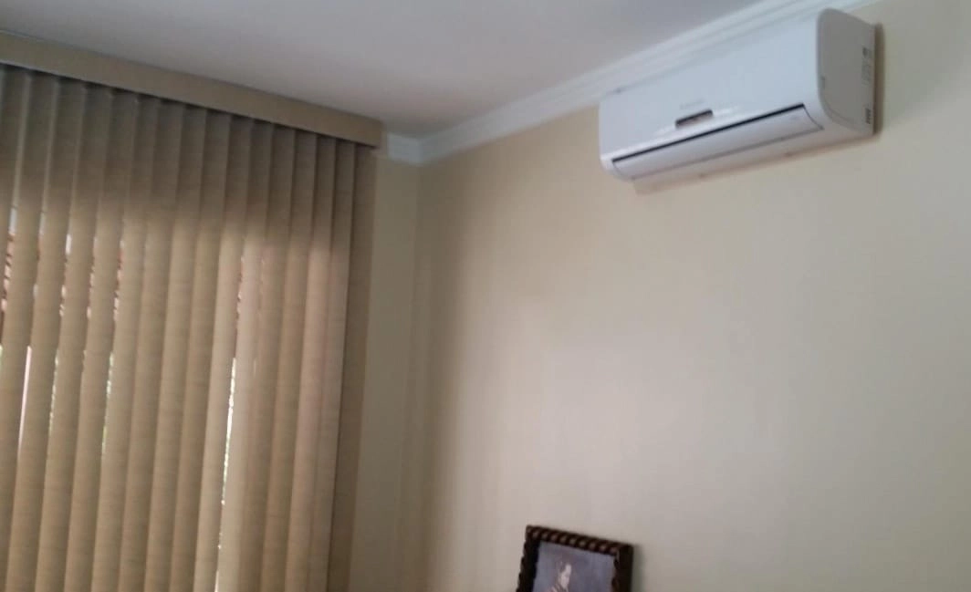 image_re_6768124.jpg