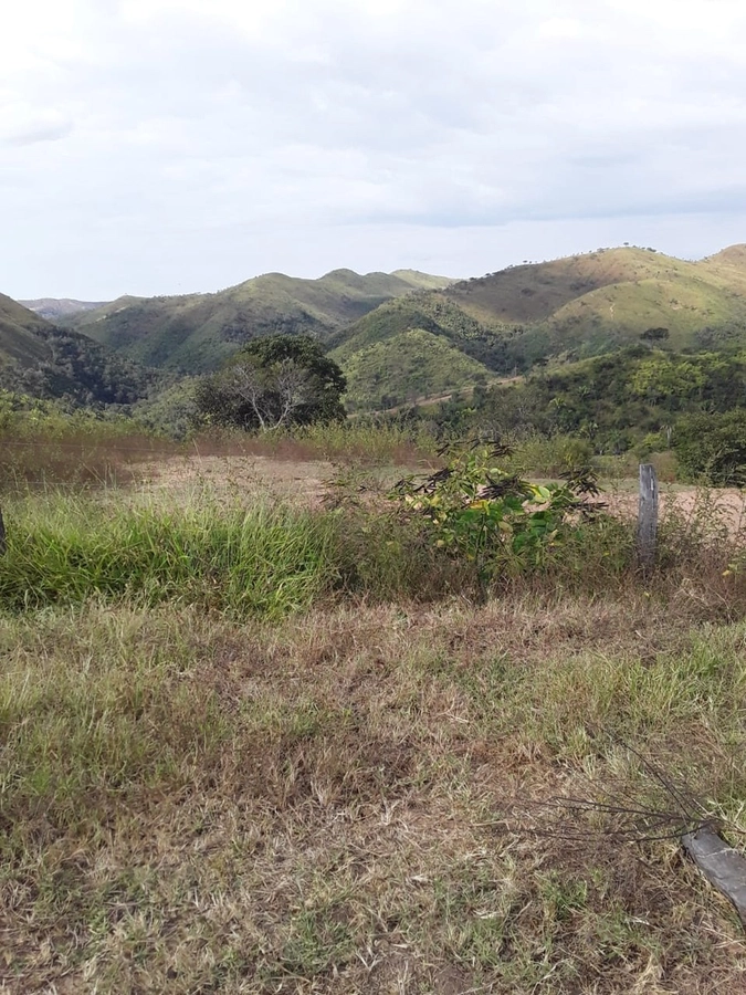 Fazenda/Sítios/Chácaras de 9438000m² no bairro Setor Oeste, em Planaltina | Eu Corretor