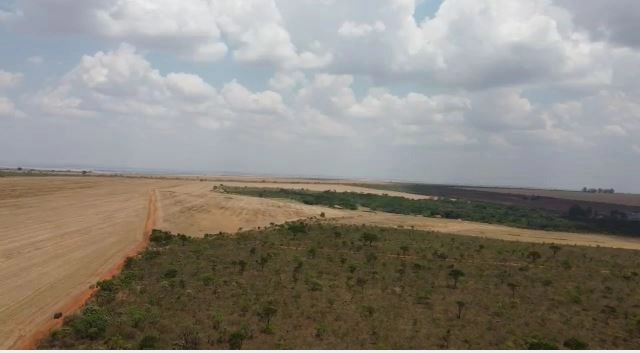 Fazenda/Sítios/Chácaras de 680000m² no bairro Setor Oeste, em Planaltina | Eu Corretor