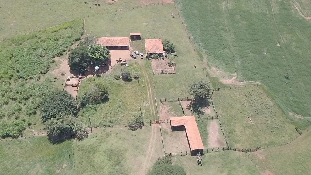 Fazenda/Sítios/Chácaras de 8518400m² no bairro Caçu, em Caçu | Eu Corretor
