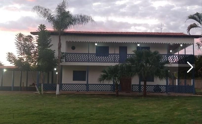 Fazenda/Sítios/Chácaras de 46500000m² no bairro Arinos, em Arinos | Eu Corretor