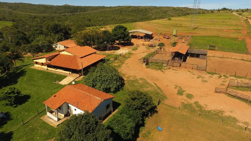 Fazenda/Sítios/Chácaras de 6060000m² no bairro Paracatu, em Paracatu | Eu Corretor