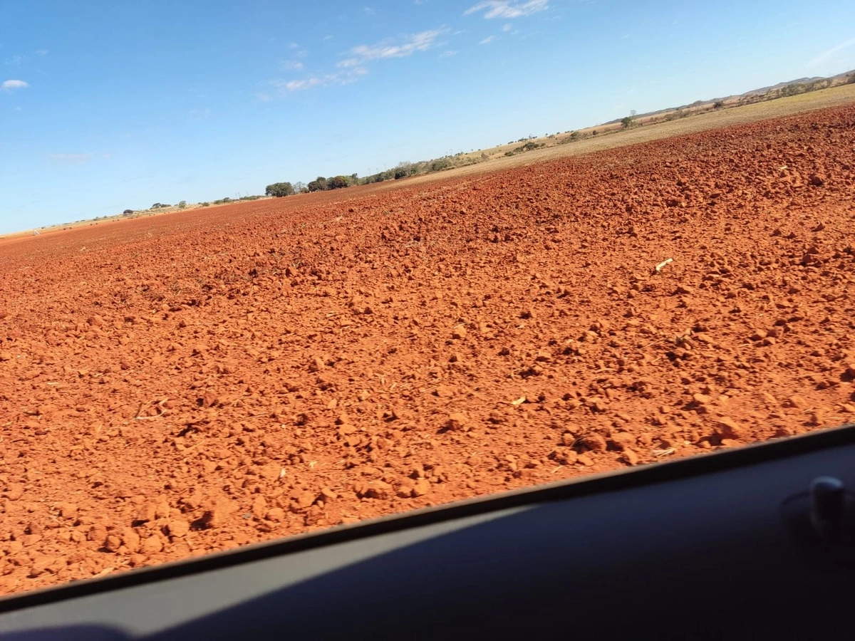 Fazenda/Sítios/Chácaras de 8520000m² no bairro Padre Bernardo, em Padre Bernardo | Eu Corretor