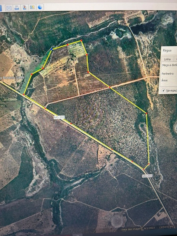 Fazenda/Sítios/Chácaras de 2470000m² no bairro Arinos, em Arinos | Eu Corretor