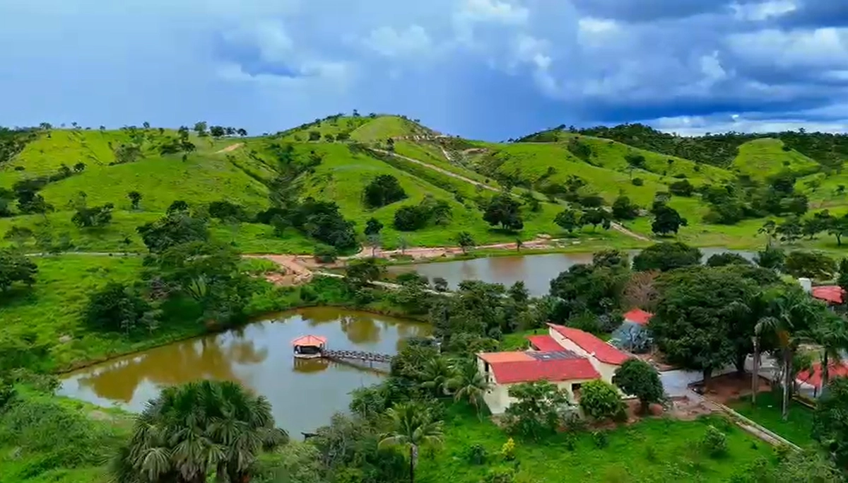 Fazenda/Sítios/Chácaras de 1548800m² no bairro Padre Bernardo, em Padre Bernardo | Eu Corretor