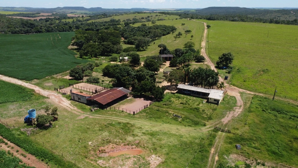 Fazenda/Sítios/Chácaras de 7980000m² no bairro Vila Santa Maria, em Ipameri | Eu Corretor