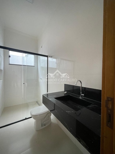 Casa de 3 quartos, no bairro ITAGUAI 2, em Caldas Novas | Eu Corretor