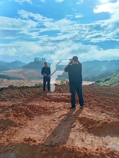 Lote/Terreno de no bairro Aimoré, em Guabiruba | Eu Corretor