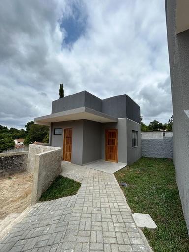 Casa de 2 quartos, no bairro Embu, em Colombo | Eu Corretor