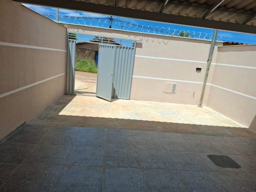 Casa no bairro Parque sol nascente , em Luziânia | Eu Corretor