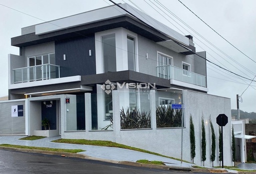 Sobrado de no bairro Virmond, em Guarapuava | Eu Corretor