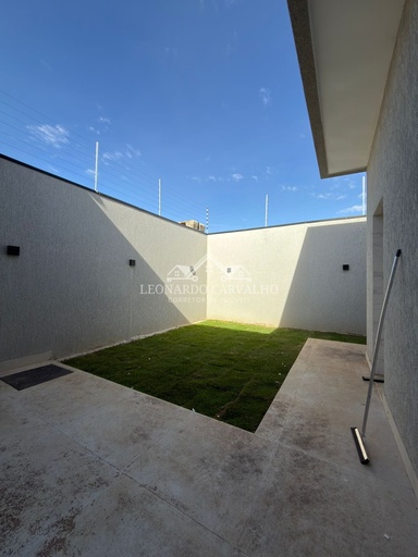 Casa de 3 quartos, no bairro turista 2, em Caldas Novas | Eu Corretor
