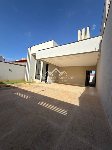 Casa de 3 quartos, no bairro turista 2, em Caldas Novas | Eu Corretor