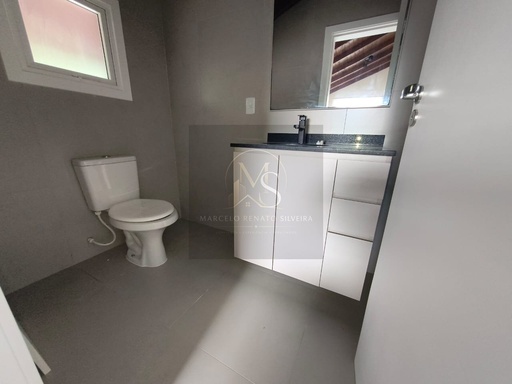 Prédio Inteiro de 2 quartos, no bairro Dutra, em Gramado | Eu Corretor